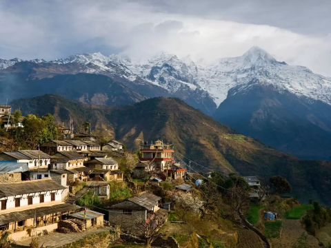 Everest Base Camp Trek vs Annapurna Base Camp Trek
