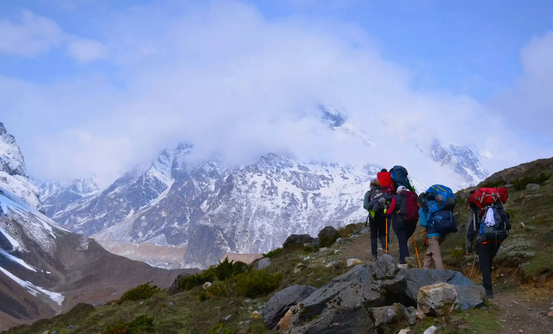 Manaslu circuit trek Nepal, Larke Pass